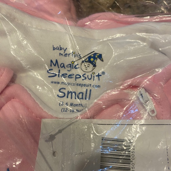 Merlin’s Magic Sleepsuits - Picture 2 of 4
